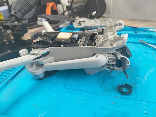 无人机云台减震球_大疆云台减震球怎么换_大疆无人机减震球坏了怎么更换？
