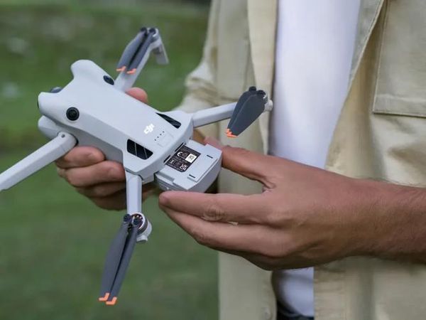 武汉Mini4 Pro全向避障坏了咋办？同城寄修都能安排✨