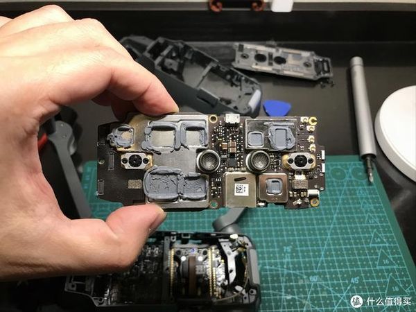 武汉Mavic Pro炸机了去哪修？老款大疆维修点在这！✈️