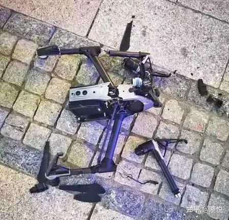 海边无人机被盐雾腐蚀怎么办？武汉维修中心帮你搞定！👋