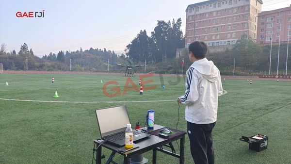 想学无人机？这些正规学校的坑别踩