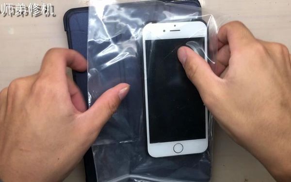 武昌 mini2 镜头刮花 哪里修？同城寄修都行 💥