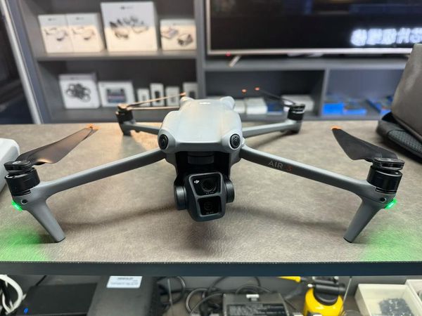 大疆Air3机身过热发烫修哪里？武汉维修地址在这🔧